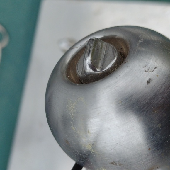 Silver Door Knob Set - Picture 2 of 4